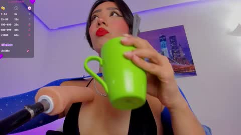 Snapshot of eva_rain chatting on 10-06-25, 06:44 Eva online show from 10-06-25, 06:44