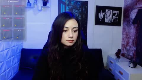 Eva online show from 11-21-25, 02:27