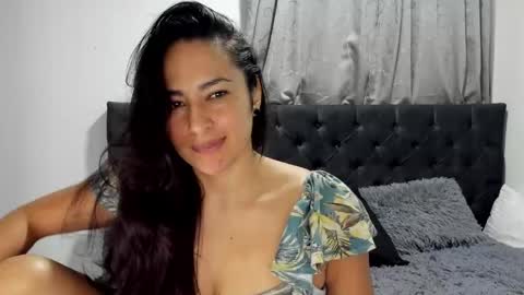 Eva Rose online show from 02-19-25, 03:05
