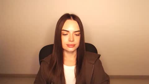 Eva online show from 10-04-25, 05:22