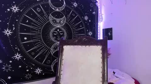 Eva  online show from 01-08-26, 08:38