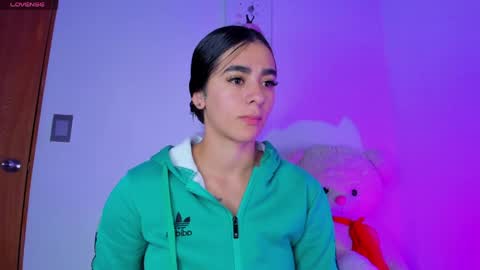 Eva Shinee online show from 04-21-26, 12:11