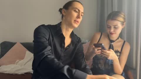 eva_simon__ online show from 05-06-26, 04:30