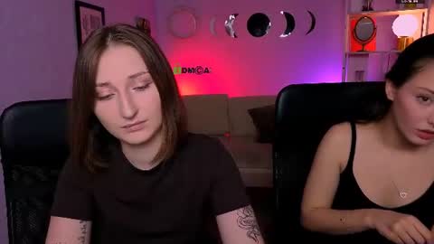 Snapshot of eva_smiith_ chatting on 06-15-26, 05:42 Eva online show from 06-15-26, 05:42