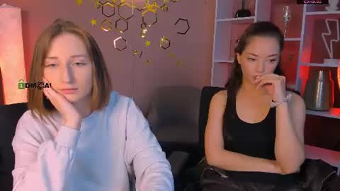 Snapshot of eva_smiith_ chatting on 06-18-26, 05:41 Eva online show from 06-18-26, 05:41