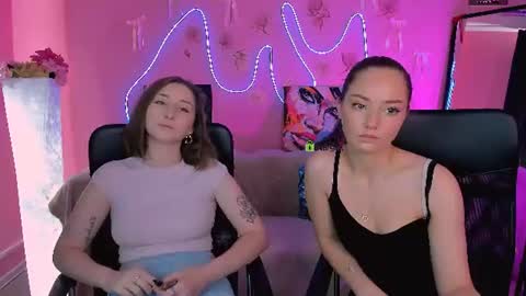 Snapshot of eva_smiith_ chatting on 07-17-26, 05:58 Eva online show from 07-17-26, 05:58
