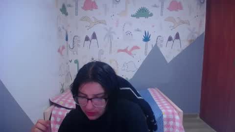 eva_smit_t online show from 12-17-25, 02:06