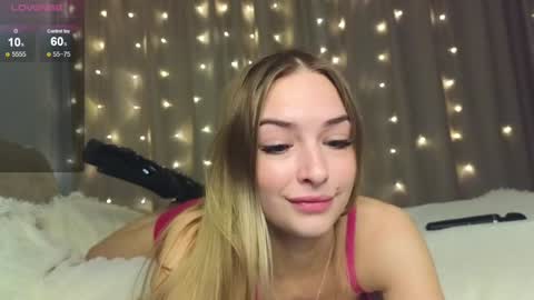 Hello Im Eva online show from 12-27-24, 04:32