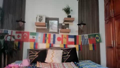 Snapshot of evaa_campbell chatting on 06-24-26, 12:48 Eva online show from 06-24-26, 12:48