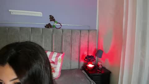 julieth online show from 12-15-25, 08:02