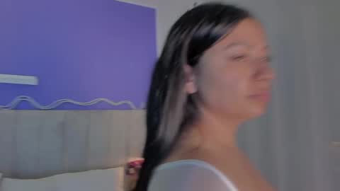 julieth online show from 05-26-26, 07:54