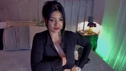 julieth online show from 06-16-26, 07:49