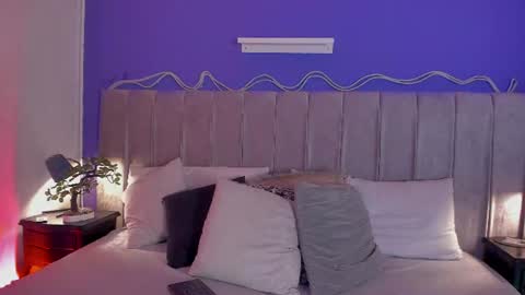 julieth online show from 06-19-26, 07:39