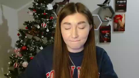 Evachaturbatte online show from 11-28-25, 03:58