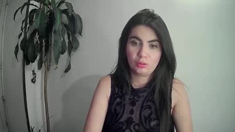 evacollins12 online show from 12-15-24, 01:46