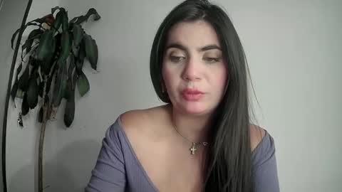 evacollins12 online show from 01-28-25, 02:21