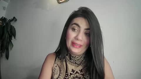 evacollins12 online show from 02-16-25, 10:54