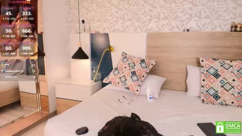 Evadne online show from 09-22-25, 08:22