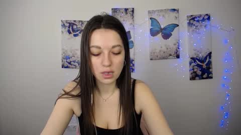 Snapshot of evaeldis chatting on 04-23-26, 08:57 Eva online show from 04-23-26, 08:57