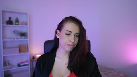 Snapshot of evagomess18 chatting on 06-09-26, 06:19 EvaGomess online show from 06-09-26, 06:19