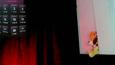 Evah Lee online show from 03-19-26, 02:15