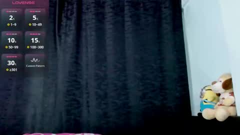 Evah Lee online show from 04-09-26, 01:49