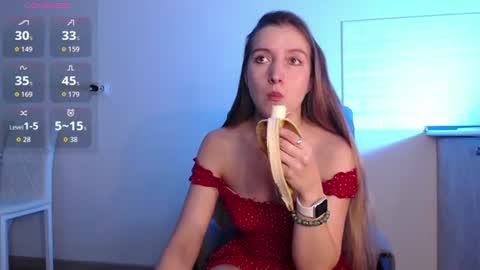 Snapshot of evahailey_ chatting on 07-10-26, 05:12 Eva online show from 07-10-26, 05:12