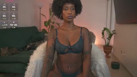 evajacksss_ online show from 04-14-26, 07:09