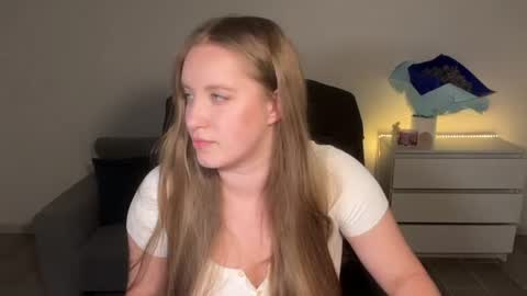 Snapshot of evajuly chatting on 07-29-26, 11:03 Eva online show from 07-29-26, 11:03