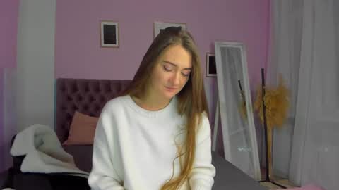 Snapshot of evalaniss chatting on 12-05-24, 04:09 Eva online show from 12-05-24, 04:09