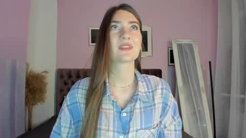 Snapshot of evalaniss chatting on 12-24-24, 04:22 Eva online show from 12-24-24, 04:22