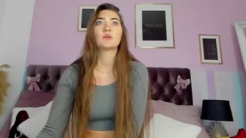 Snapshot of evalaniss chatting on 01-02-25, 06:18 Eva online show from 01-02-25, 06:18