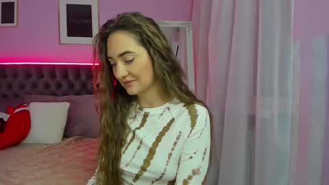 Snapshot of evalaniss chatting on 01-08-25, 07:13 Eva online show from 01-08-25, 07:13