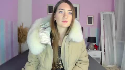 Snapshot of evalaniss chatting on 01-22-25, 04:02 Eva online show from 01-22-25, 04:02