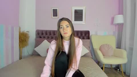 Snapshot of evalaniss chatting on 10-01-25, 04:40 Eva online show from 10-01-25, 04:40