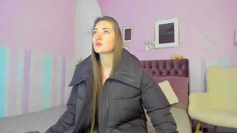 Snapshot of evalaniss chatting on 02-02-26, 06:12 Eva online show from 02-02-26, 06:12