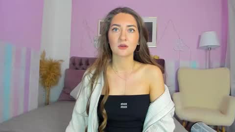 Snapshot of evalaniss chatting on 02-10-26, 05:44 Eva online show from 02-10-26, 05:44