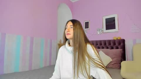 Snapshot of evalaniss chatting on 02-17-26, 06:32 Eva online show from 02-17-26, 06:32