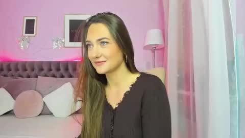 Snapshot of evalaniss chatting on 03-04-26, 04:18 Eva online show from 03-04-26, 04:18