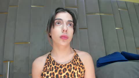 EVA online show from 12-20-25, 10:22