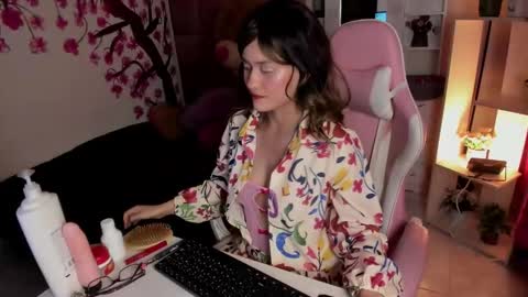 Snapshot of evalouisex_ chatting on 05-21-26, 09:11 evalouisex_ online show from 05-21-26, 09:11