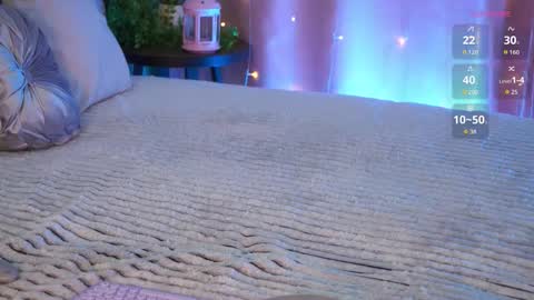 Snapshot of evamossi chatting on 09-28-25, 05:46 Eva online show from 09-28-25, 05:46