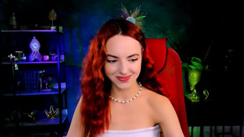 Eva  online show from 09-25-25, 08:29