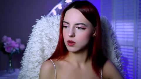 Eva  online show from 10-22-25, 12:27