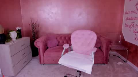 Eva online show from 03-02-25, 10:27