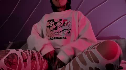 Eva online show from 01-21-25, 11:46