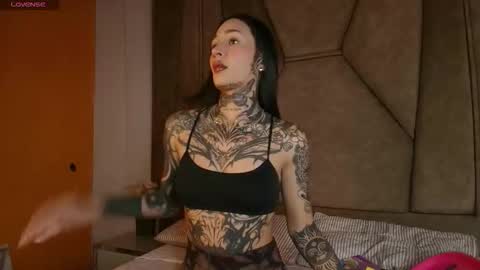 evangeline_hell online show from 03-25-26, 11:16