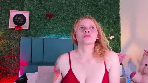  Evangelyne  online show from 02-04-26, 07:20