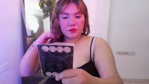 Snapshot of evania_lorns chatting on 05-21-26, 08:27 eva online show from 05-21-26, 08:27