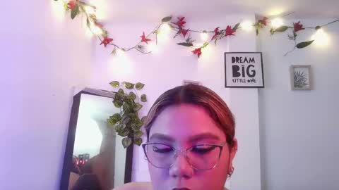 Snapshot of evania_lorns chatting on 06-02-26, 08:11 eva online show from 06-02-26, 08:11